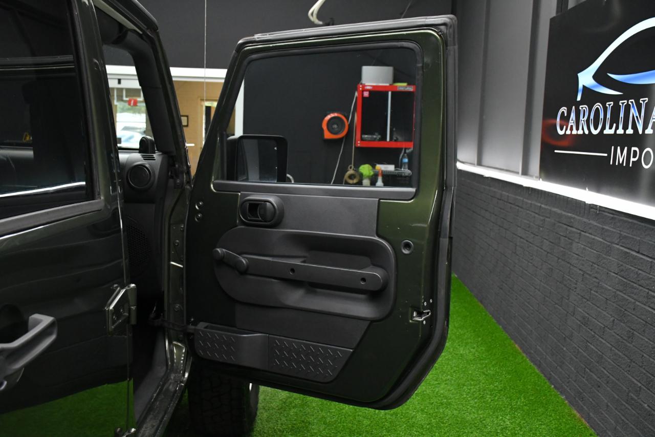 Jeep Wrangler Unlimited X RWD 2009
