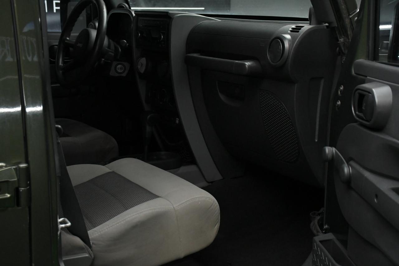 Jeep Wrangler Unlimited X RWD 2009