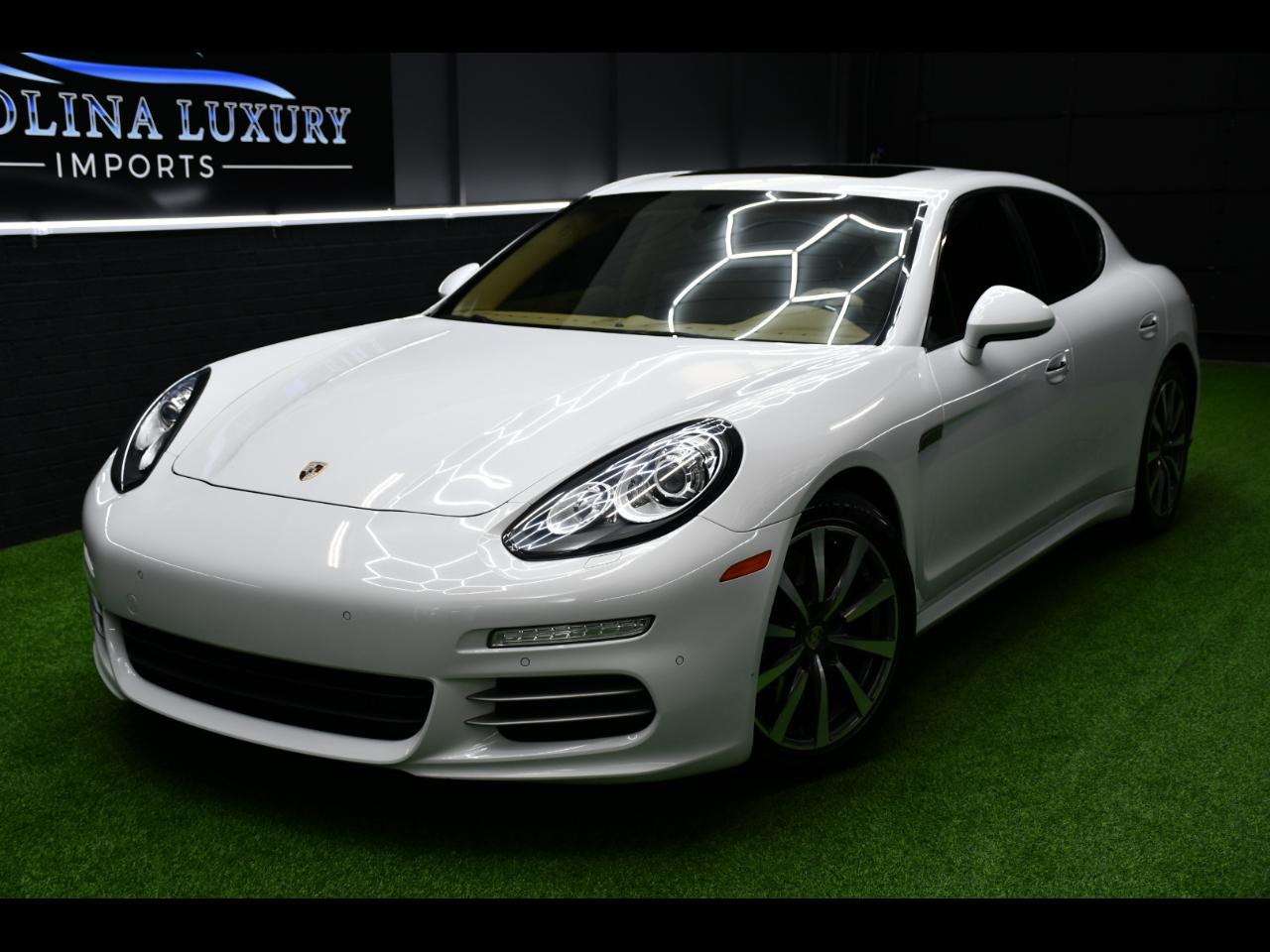Porsche Panamera 4 2016