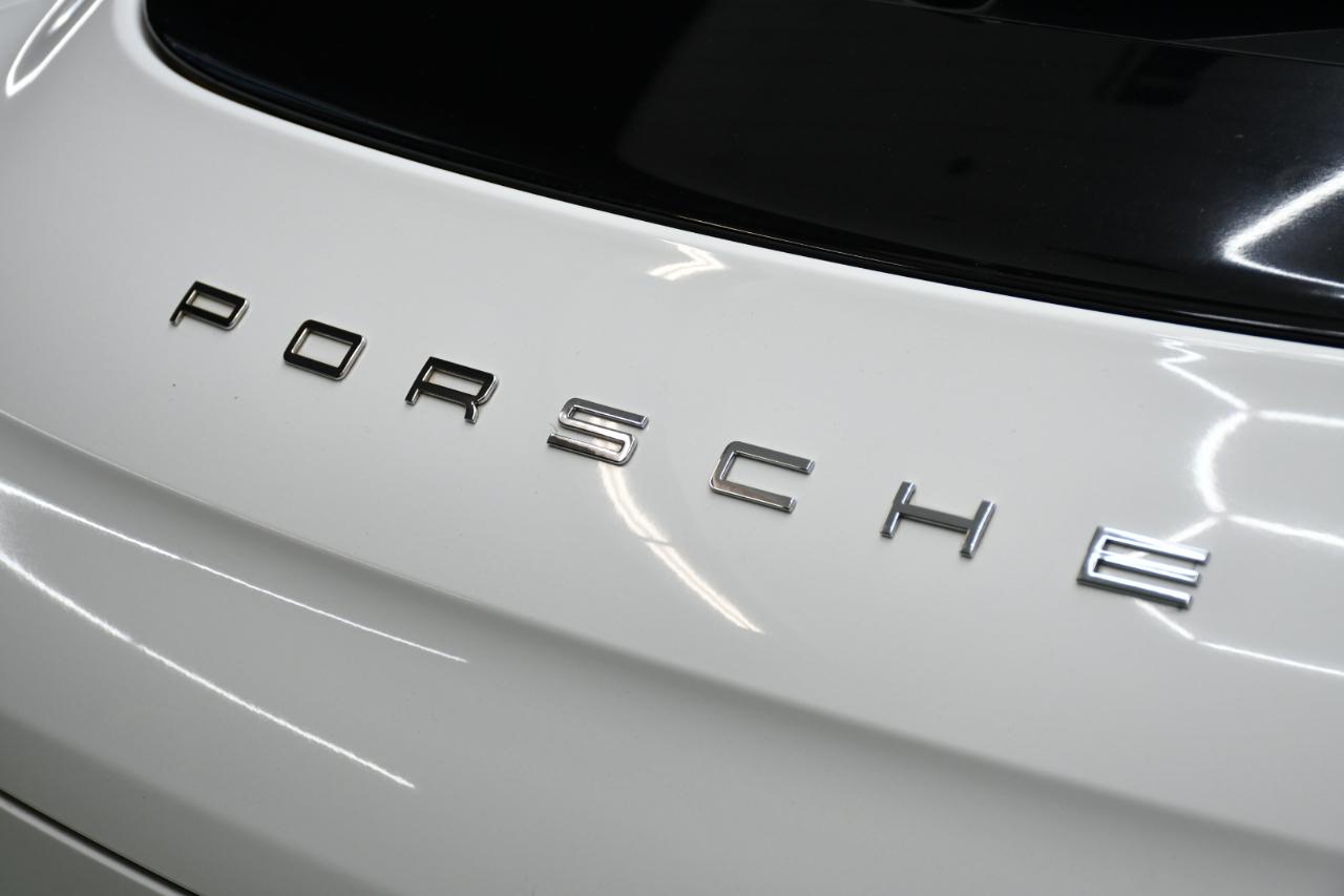 Porsche Panamera 4 2016