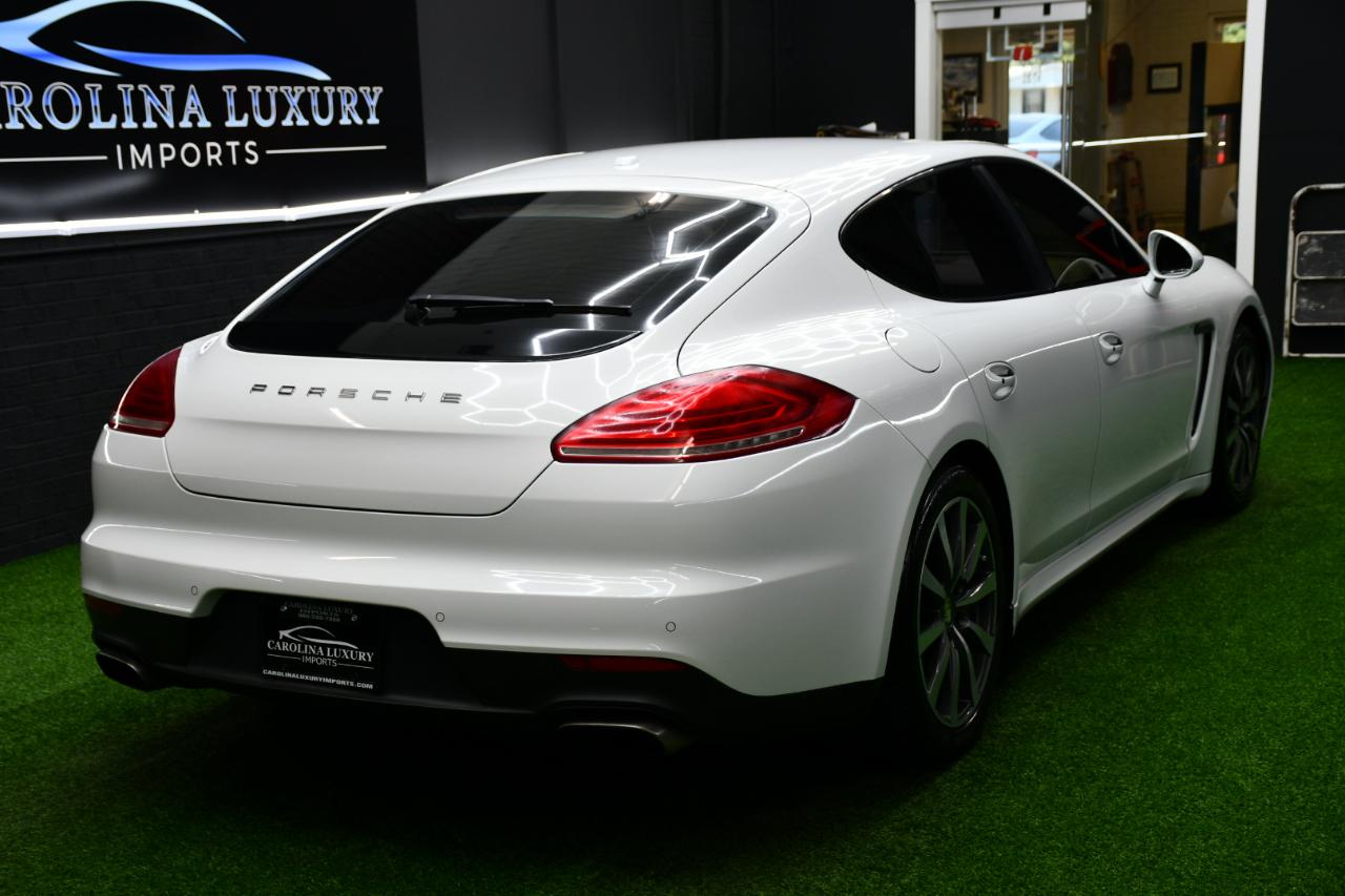 Porsche Panamera 4 2016