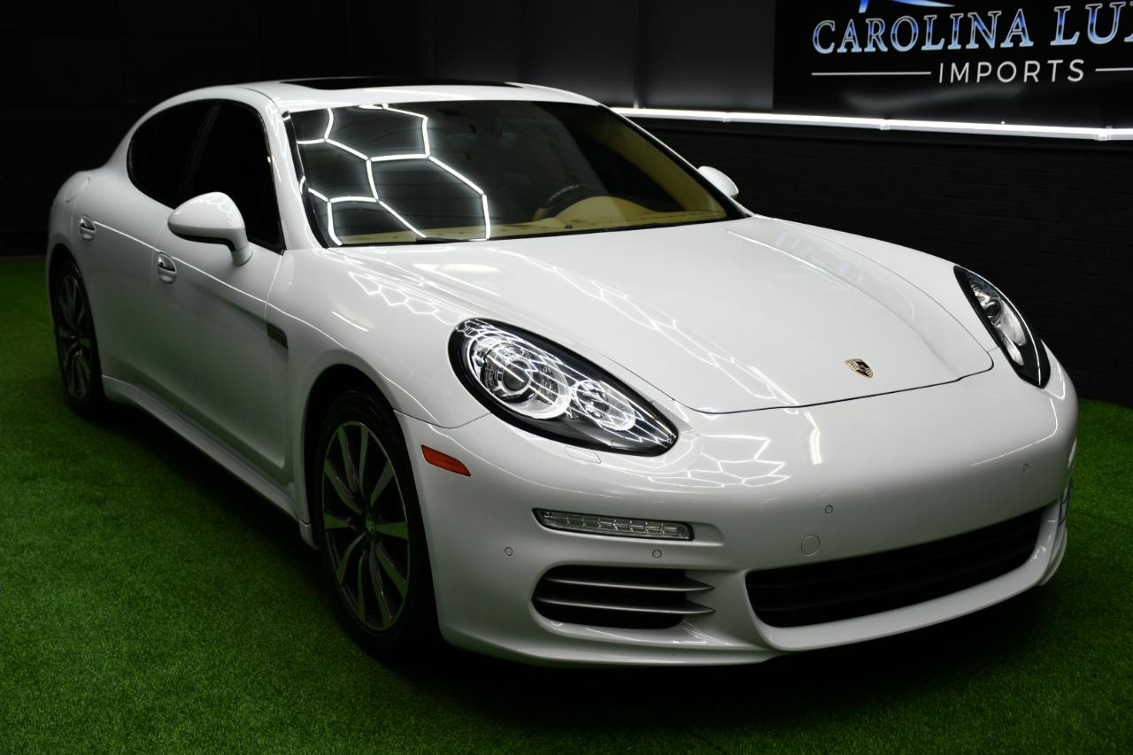 Porsche Panamera 4 2016