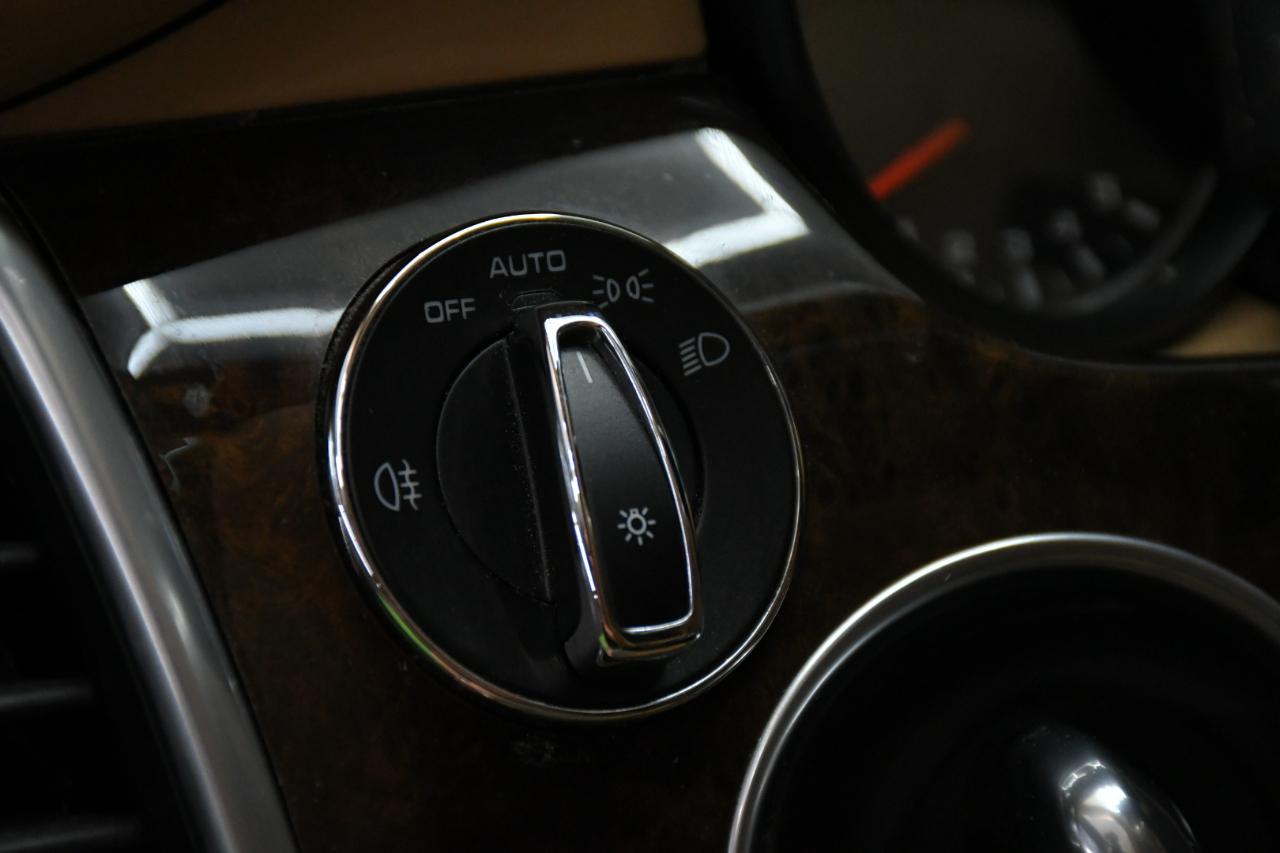 Porsche Panamera 4 2016