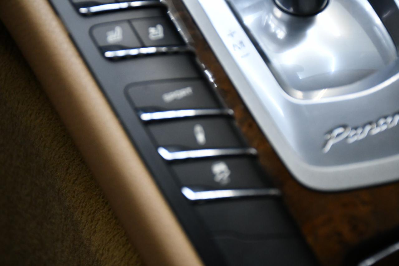 Porsche Panamera 4 2016