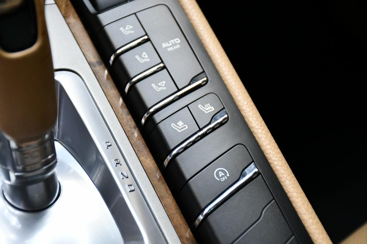 Porsche Panamera 4 2016