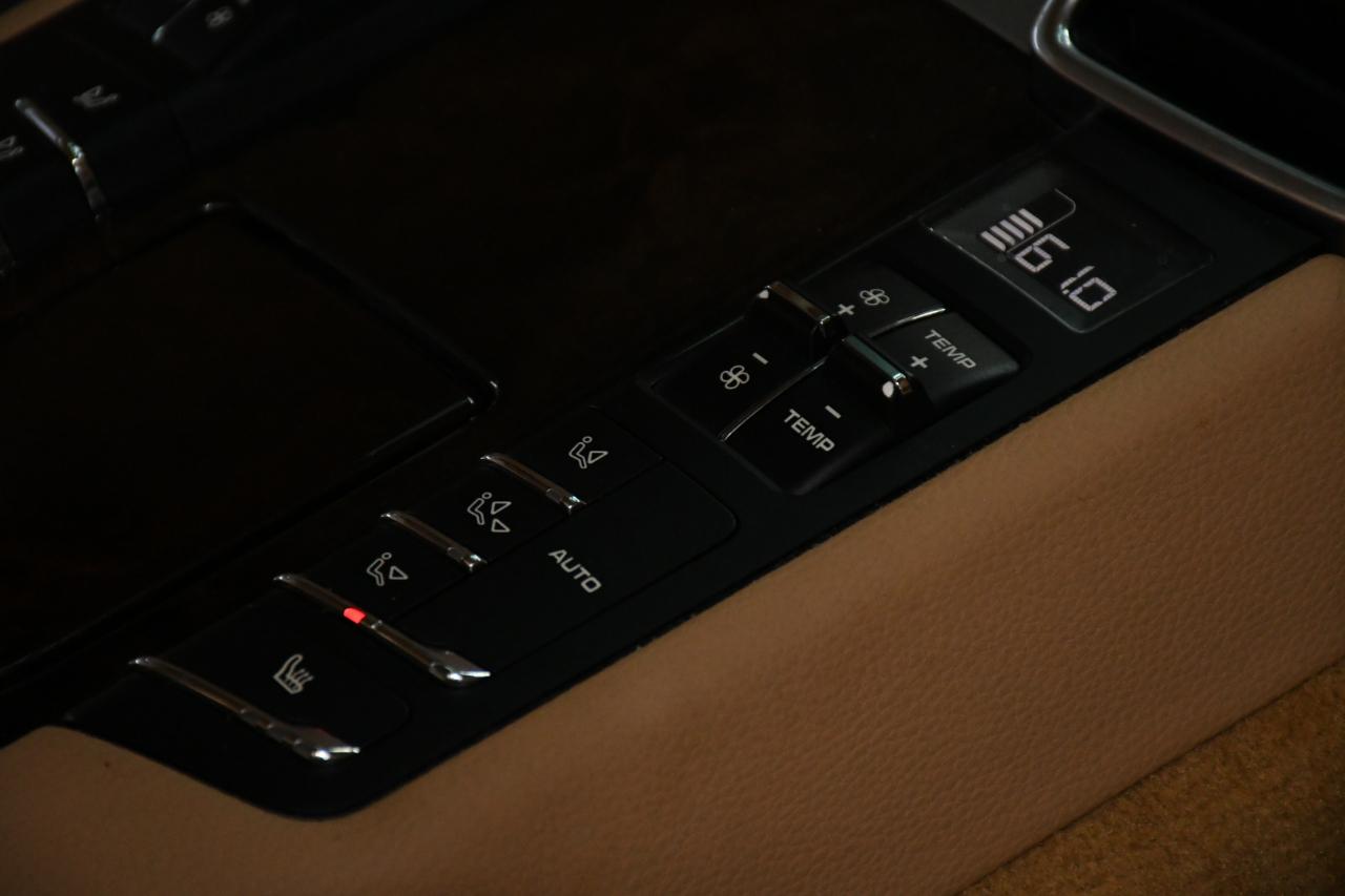 Porsche Panamera 4 2016