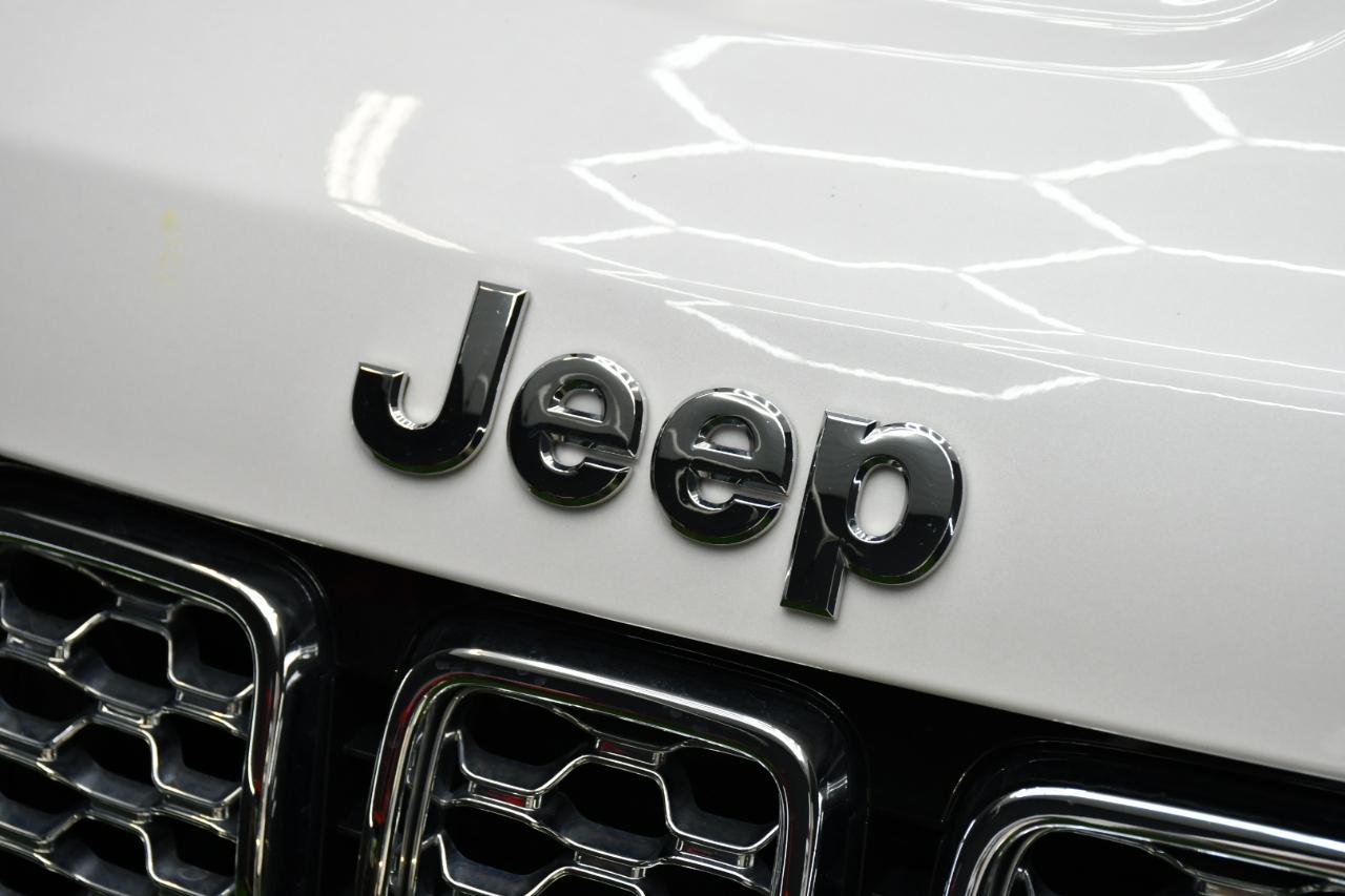 Jeep Grand Cherokee Overland 4WD 2021