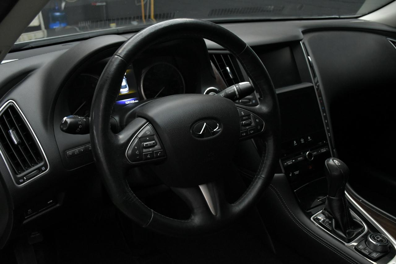 Infiniti Q50 Premium 4D Sedan AWD 3.0t 2016