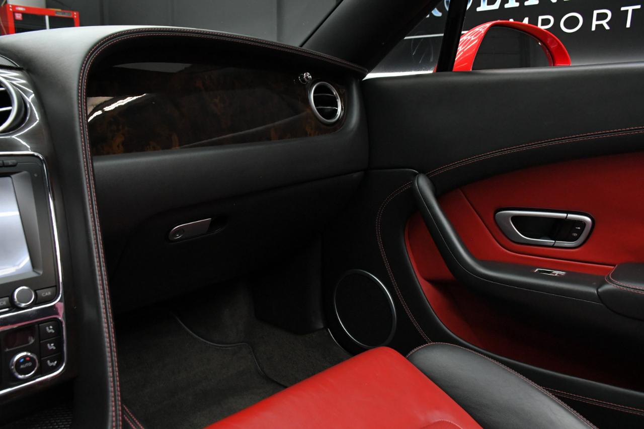 Bentley Continental GTC V8 2015