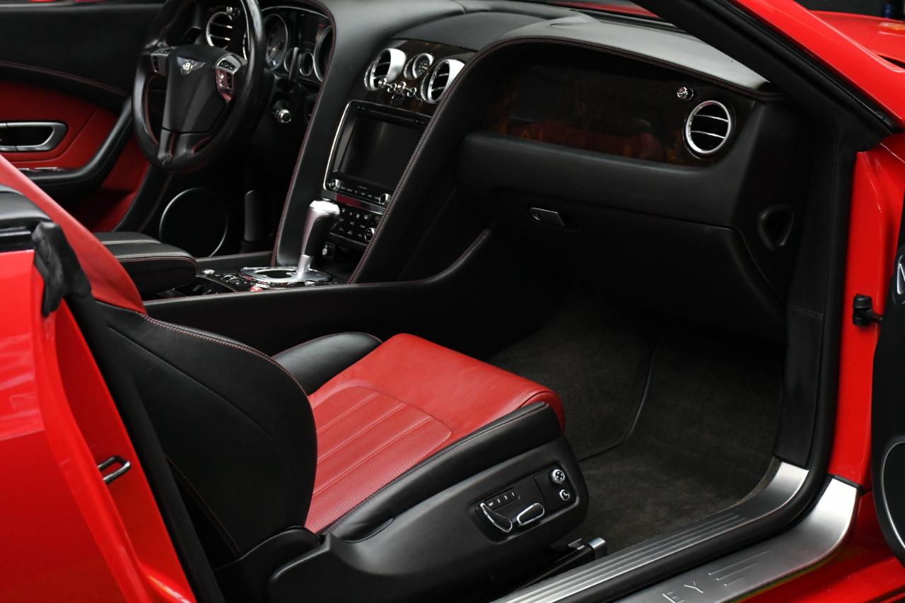 Bentley Continental GTC V8 2015
