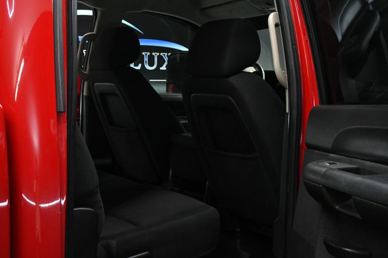 GMC Sierra 3500HD SLE Crew Cab 4WD 2014
