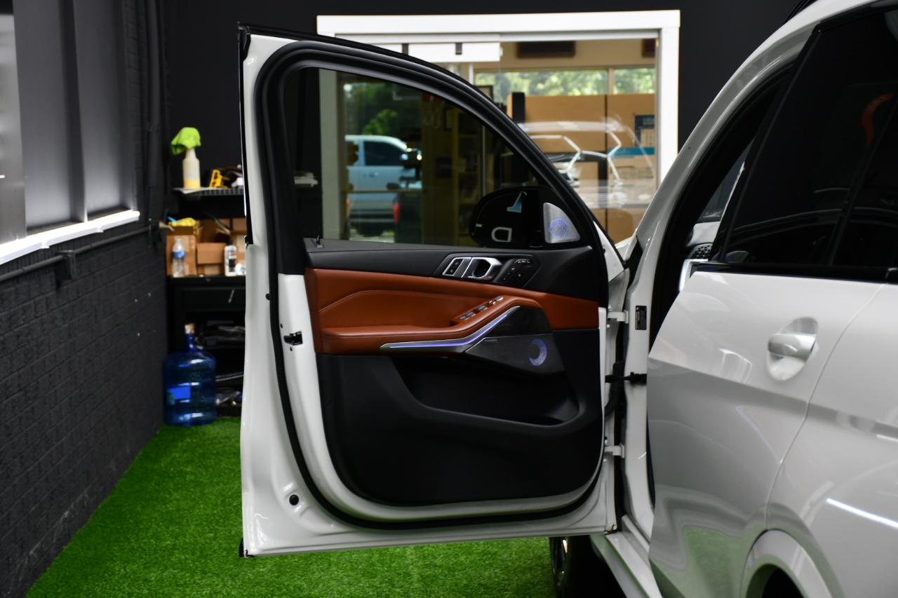 BMW X7 M60i 2023
