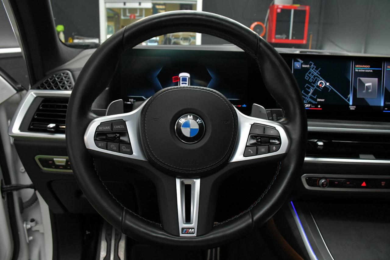 BMW X7 M60i 2023