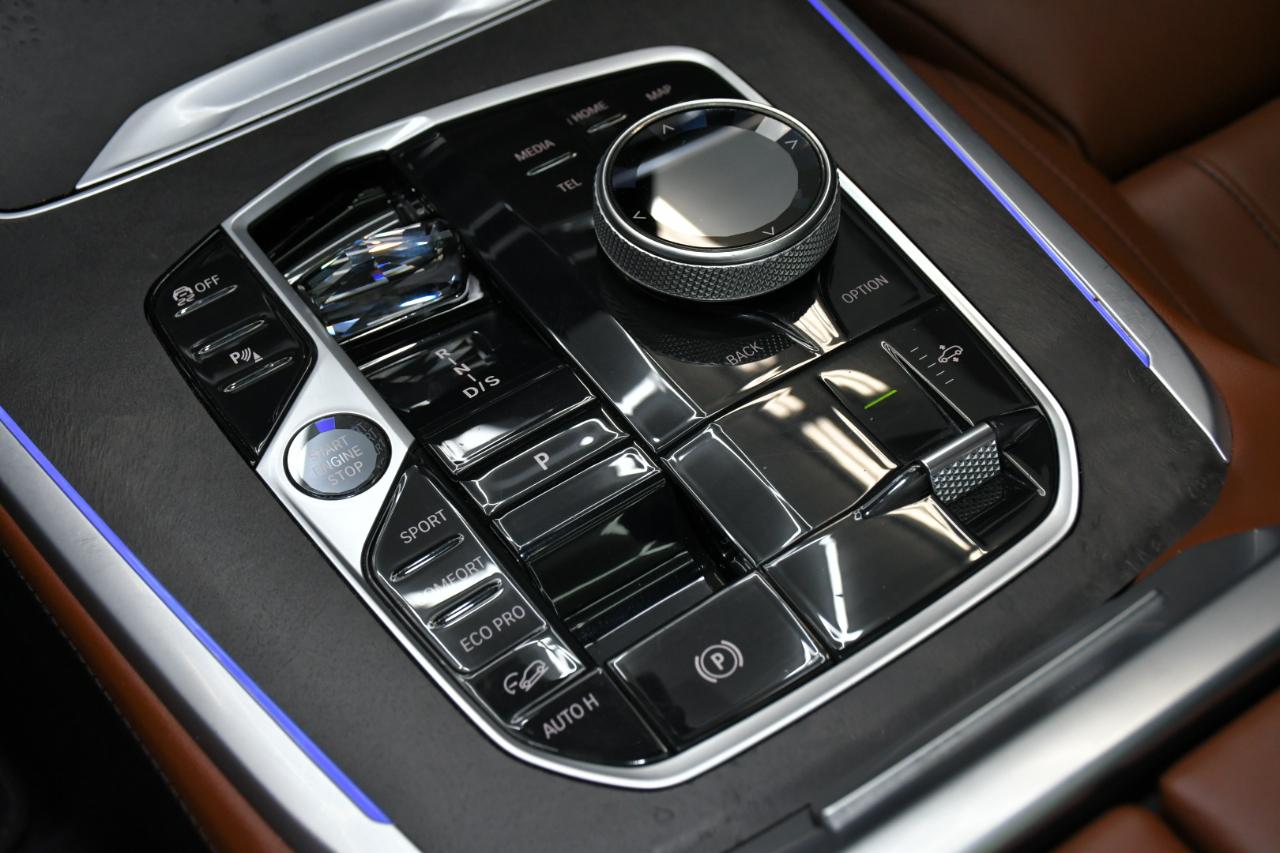 BMW X7 M60i 2023