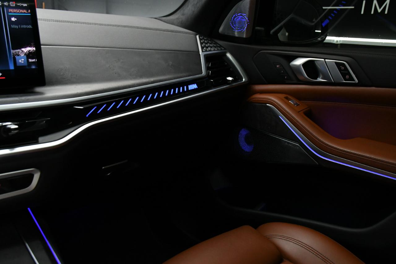 BMW X7 M60i 2023