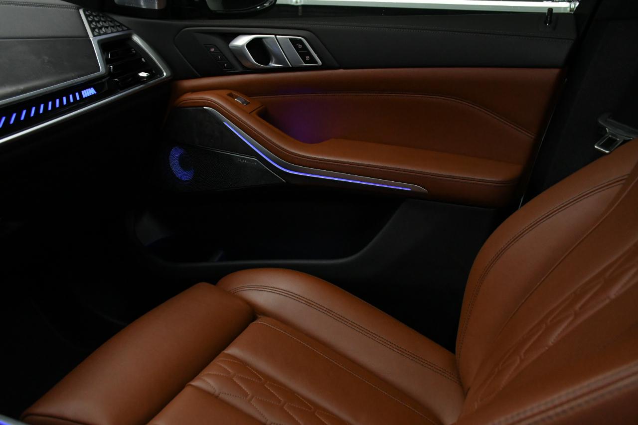 BMW X7 M60i 2023