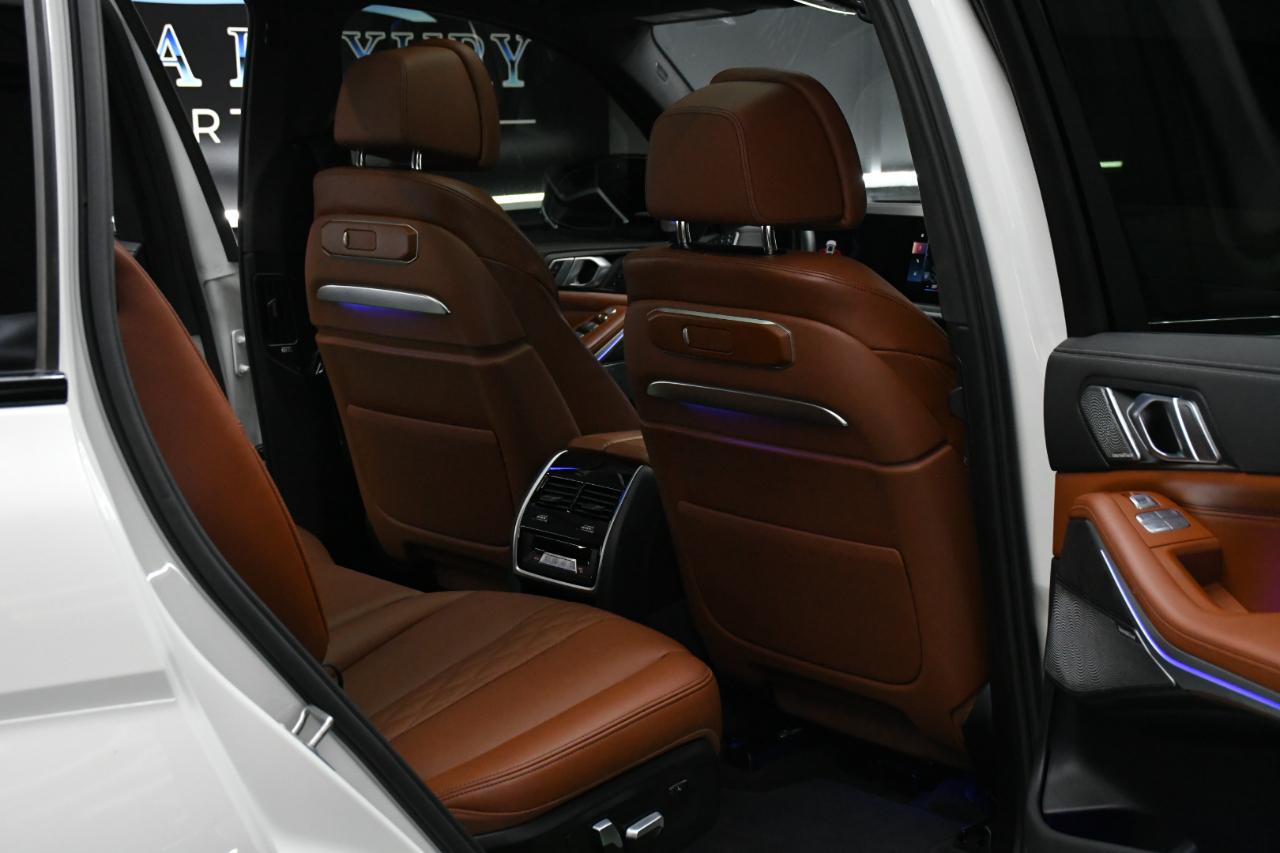 BMW X7 M60i 2023