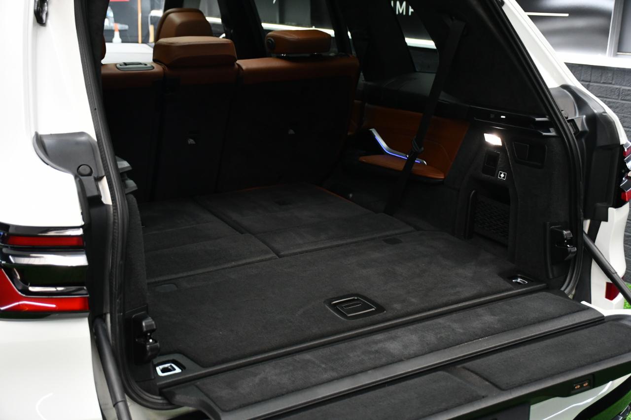 BMW X7 M60i 2023