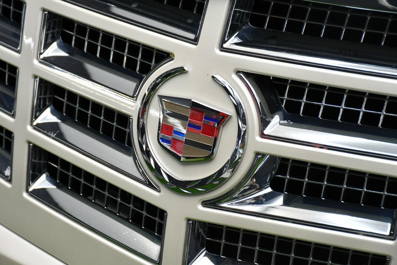 Cadillac Escalade EXT Sport Utility Truck 2009