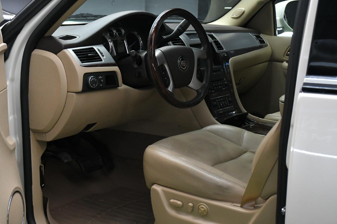 Cadillac Escalade EXT Sport Utility Truck 2009