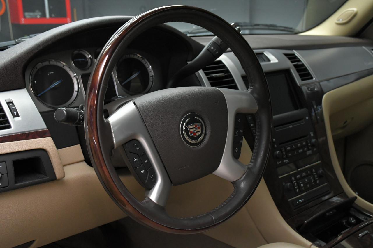 Cadillac Escalade EXT Sport Utility Truck 2009