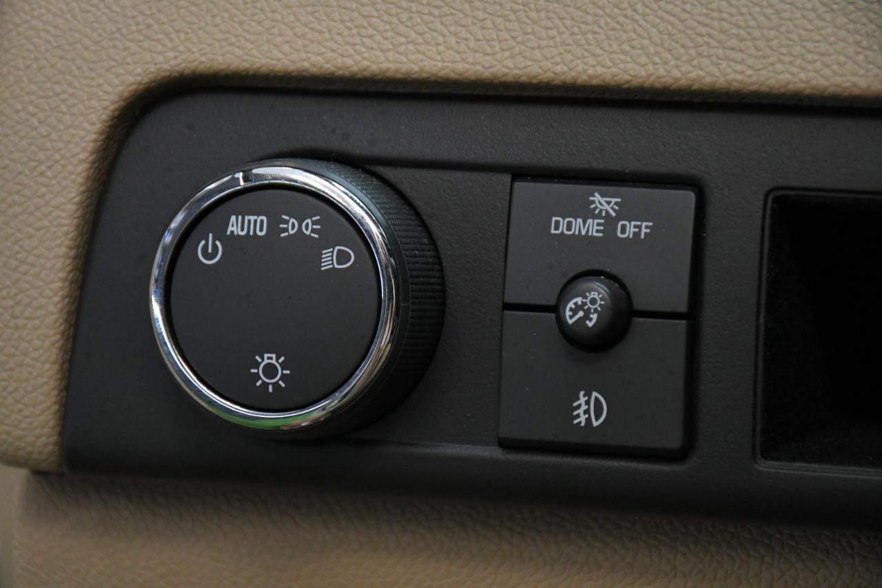 Cadillac Escalade EXT Sport Utility Truck 2009