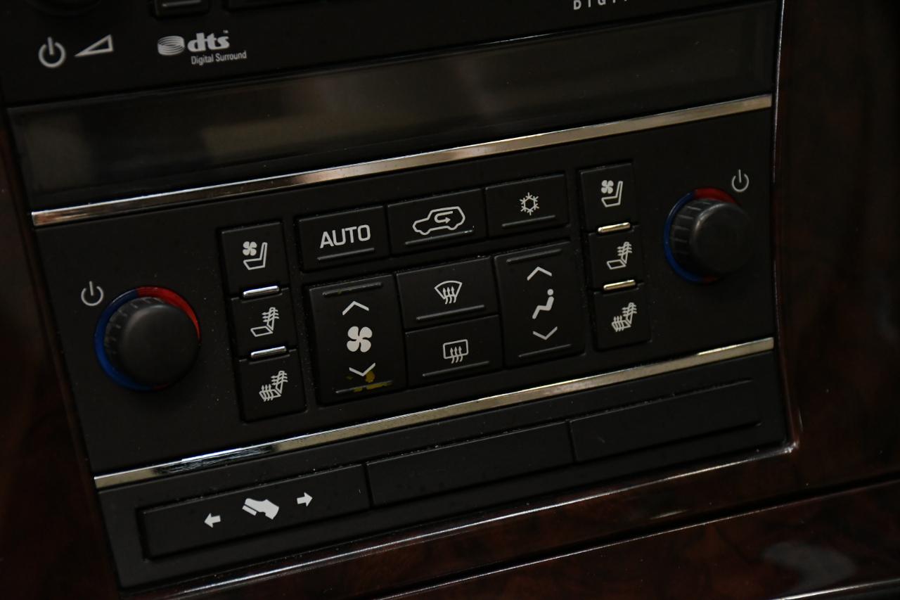 Cadillac Escalade EXT Sport Utility Truck 2009