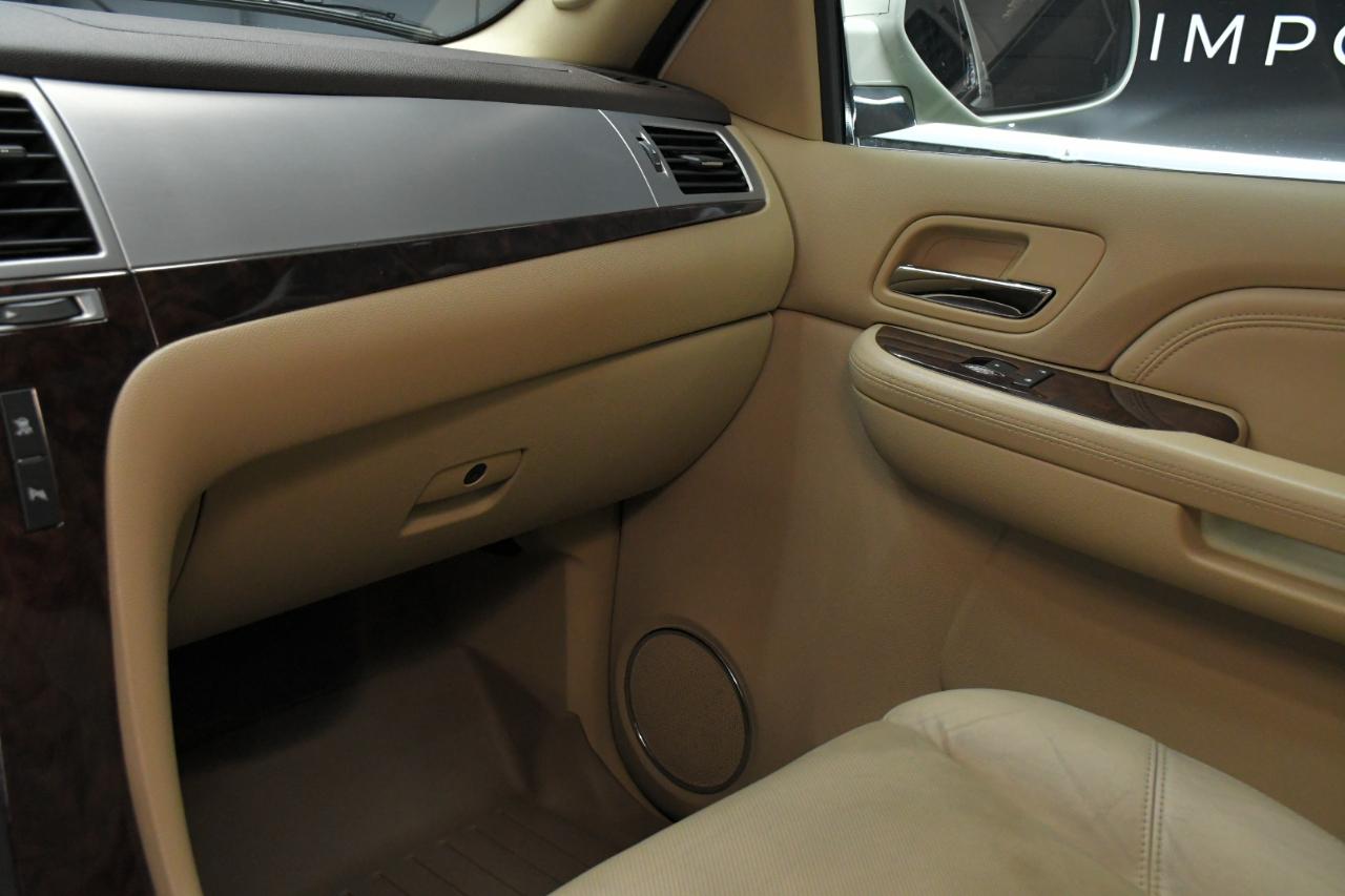 Cadillac Escalade EXT Sport Utility Truck 2009