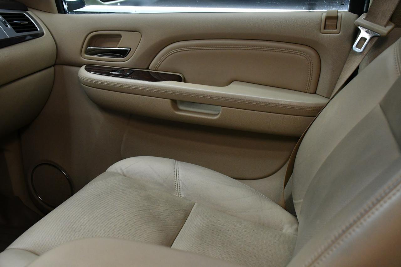 Cadillac Escalade EXT Sport Utility Truck 2009