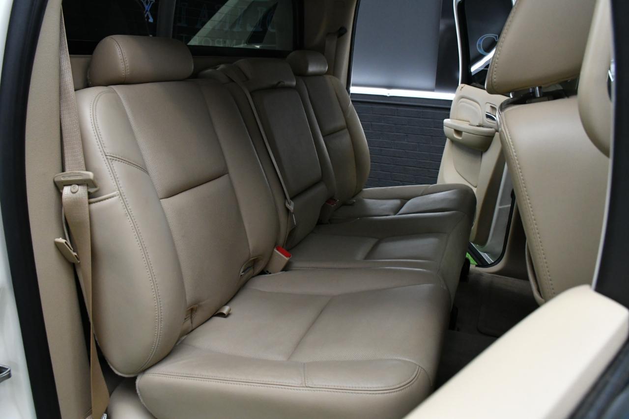 Cadillac Escalade EXT Sport Utility Truck 2009