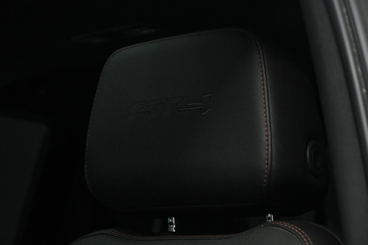 GMC Sierra 1500 AT4 Crew Cab Short Box 4WD 2020