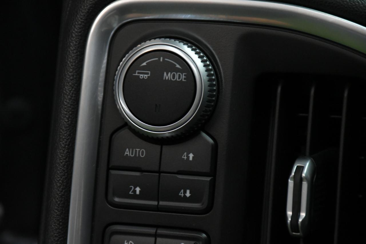 GMC Sierra 1500 AT4 Crew Cab Short Box 4WD 2020