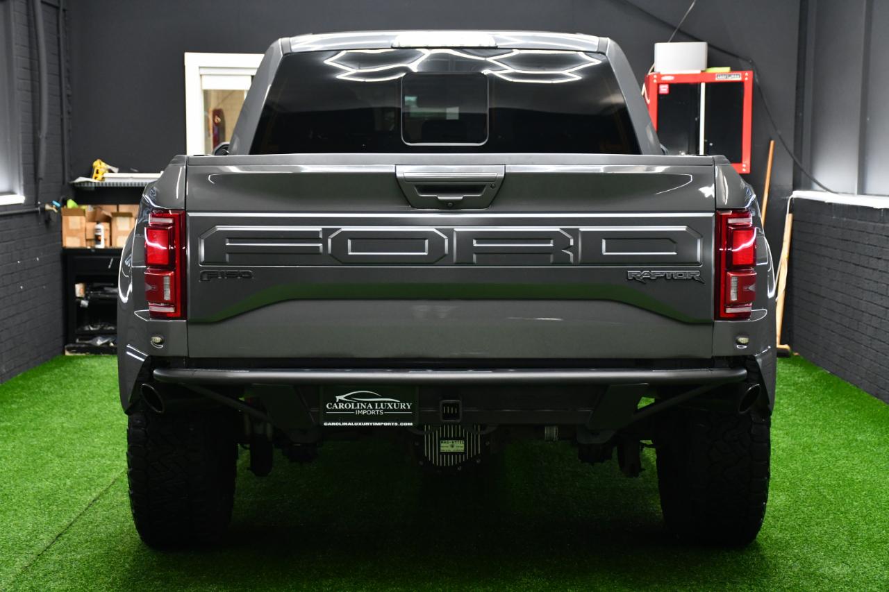 Ford F-150 Raptor SuperCrew 4WD 2018