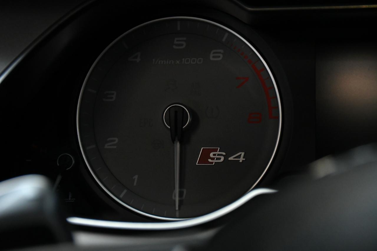 Audi S4 Premium Plus quattro 7A 2015
