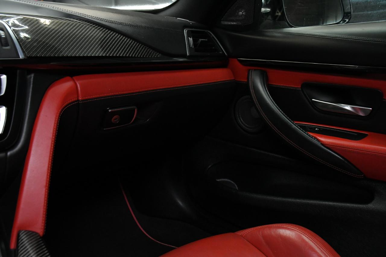 BMW M4 Coupe 2016
