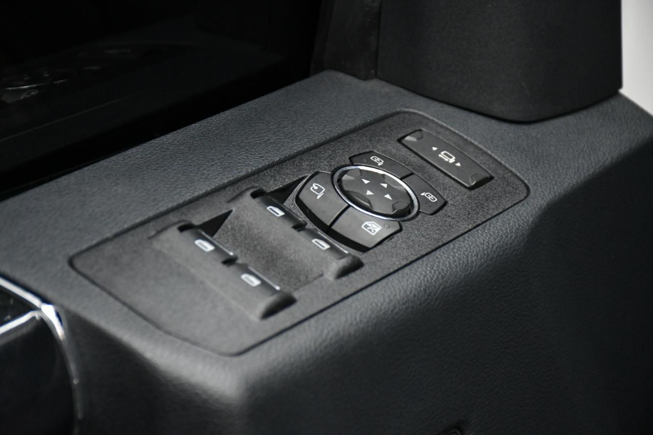 Ford F-250 SD Platinum Crew Cab 4WD 2022
