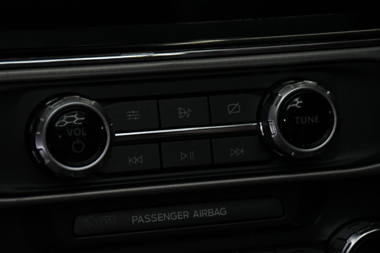 Ford F-250 SD Platinum Crew Cab 4WD 2022
