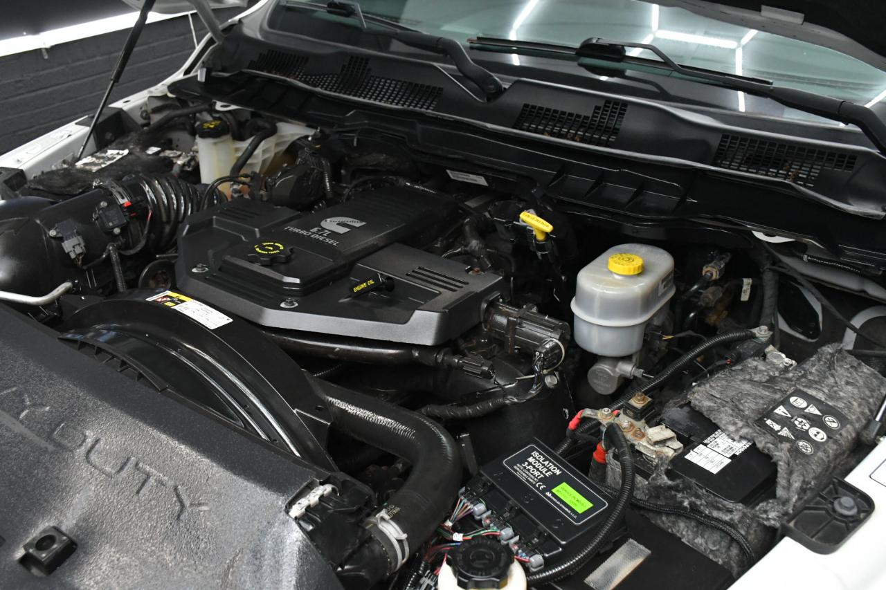 RAM 3500 SLT Crew Cab SWB 4WD 2018