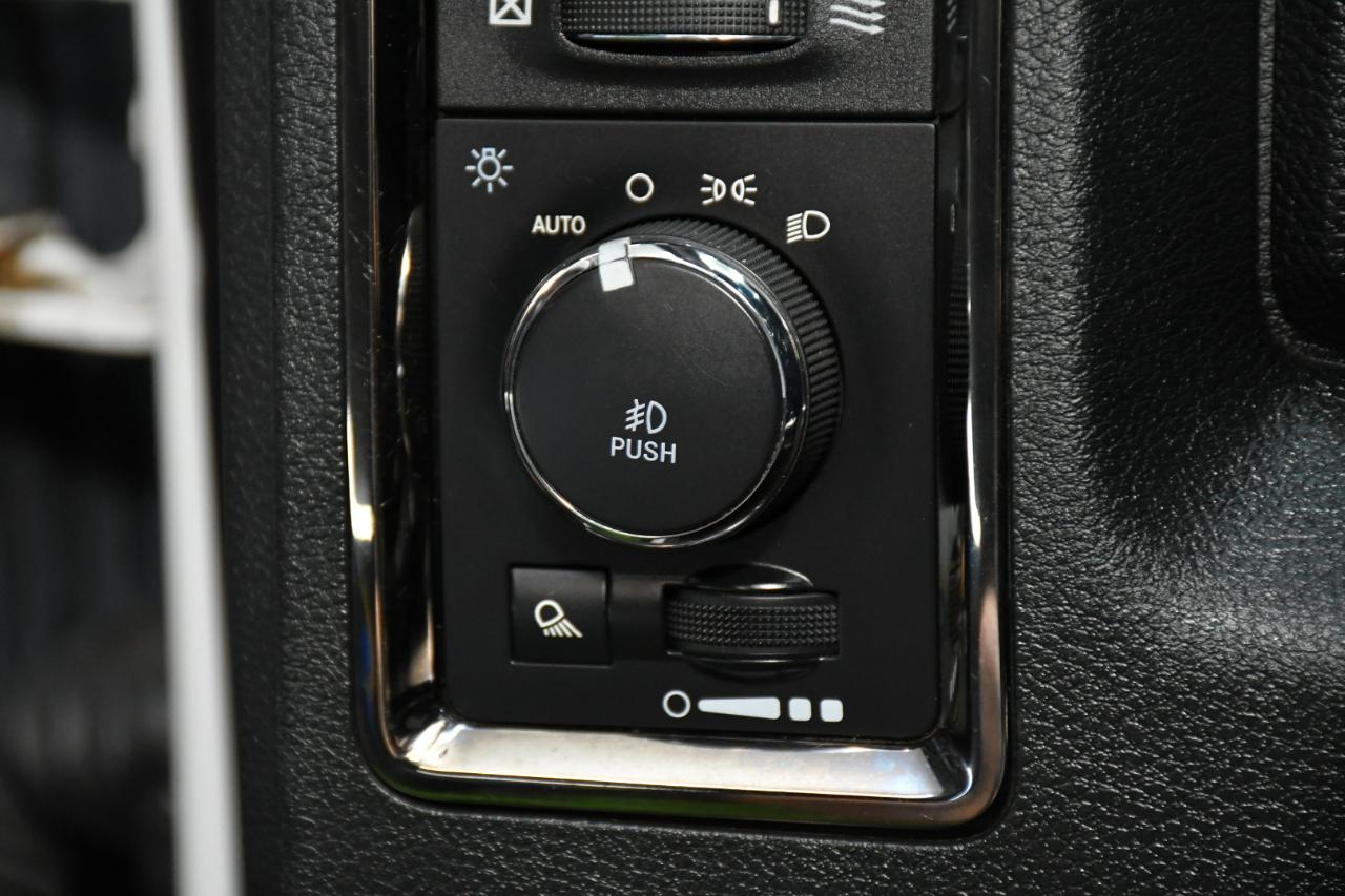 RAM 3500 SLT Crew Cab SWB 4WD 2018