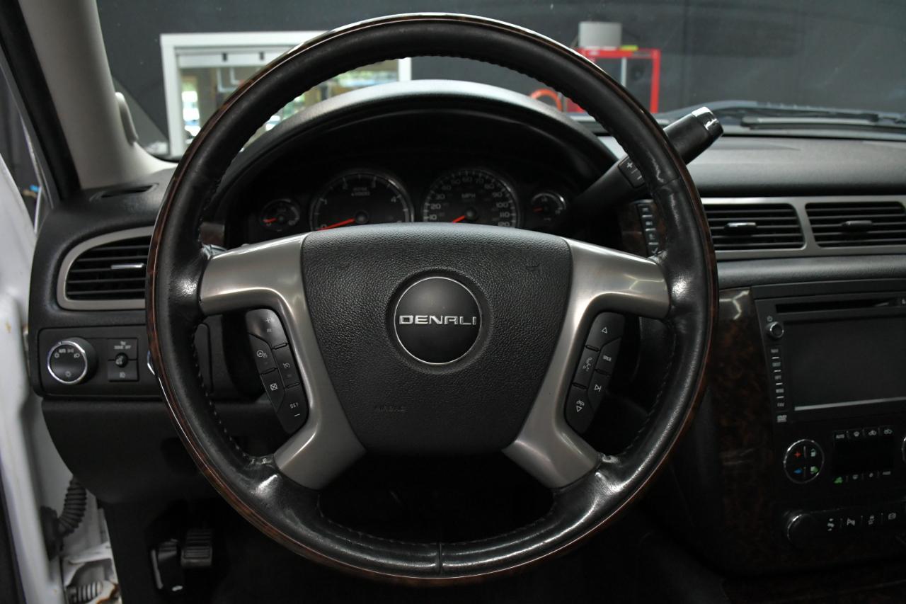 GMC Sierra 2500HD Denali Crew Cab 4WD 2012