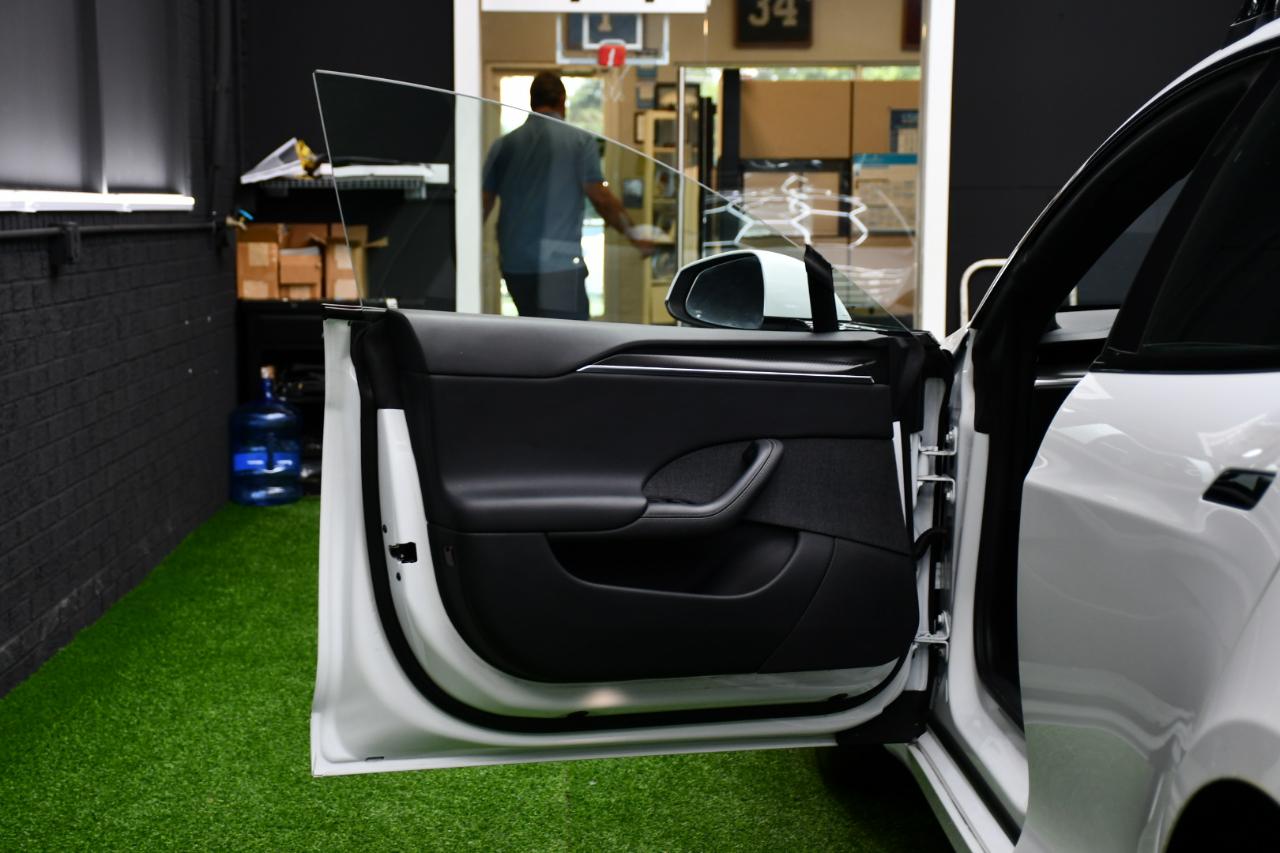 Tesla Model S Plaid 2021