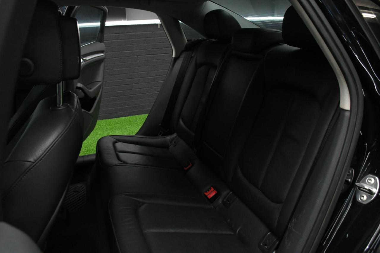 Audi A3 2.0T Premium Sedan quattro S tronic 2015