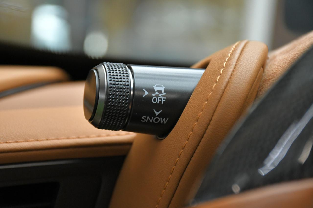 Lexus LC 500 Convertible 2021
