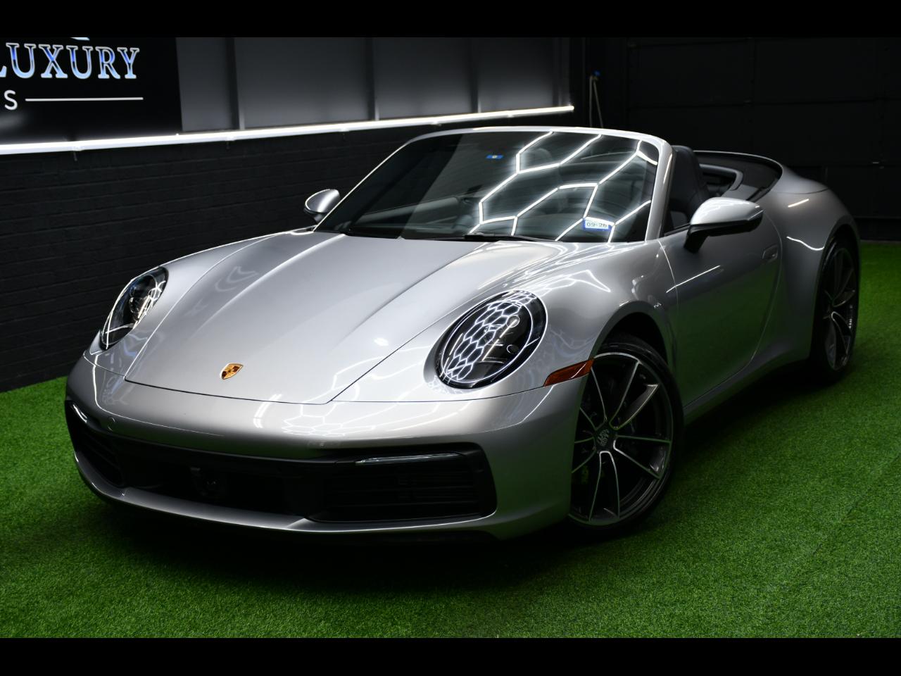 Porsche 911 Carrera Cabriolet 2023