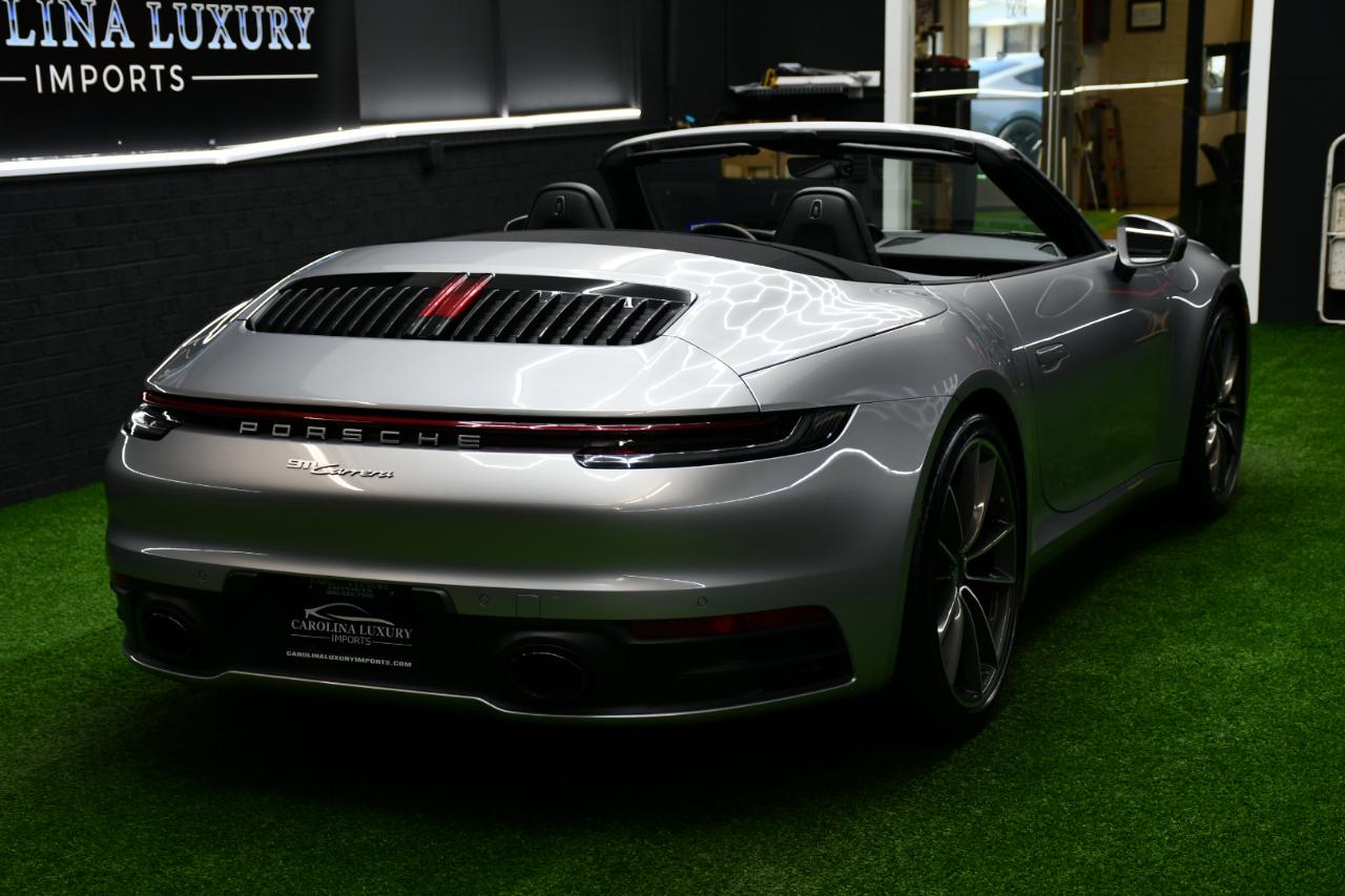 Porsche 911 Carrera Cabriolet 2023