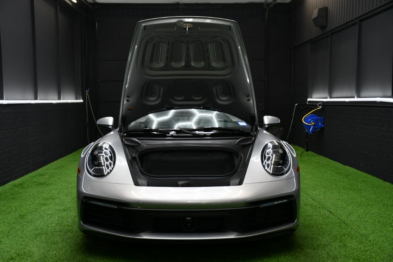 Porsche 911 Carrera Cabriolet 2023