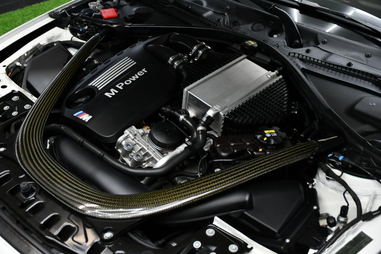 BMW M4 Coupe 2015