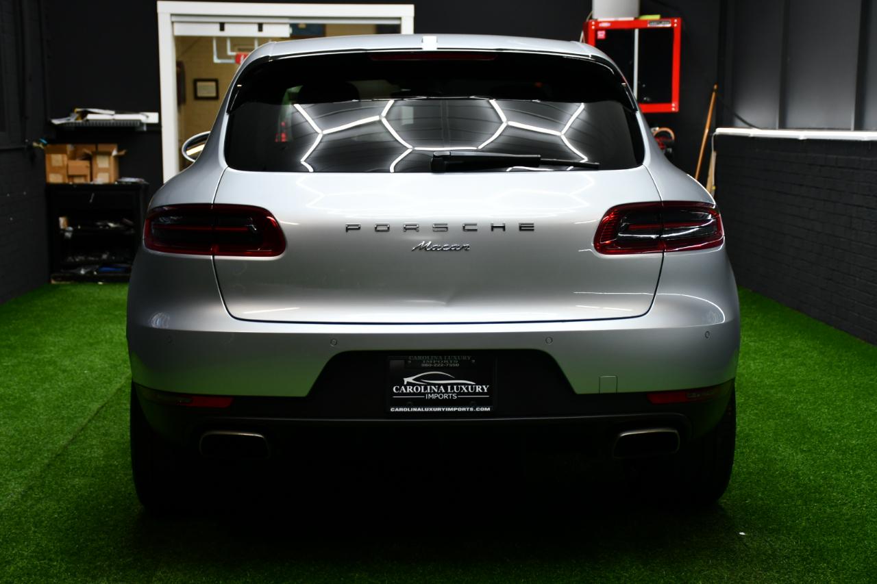 Porsche Macan  2018