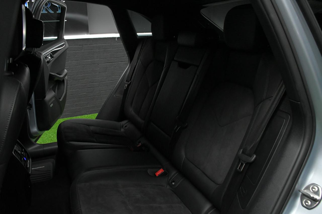 Porsche Macan  2018