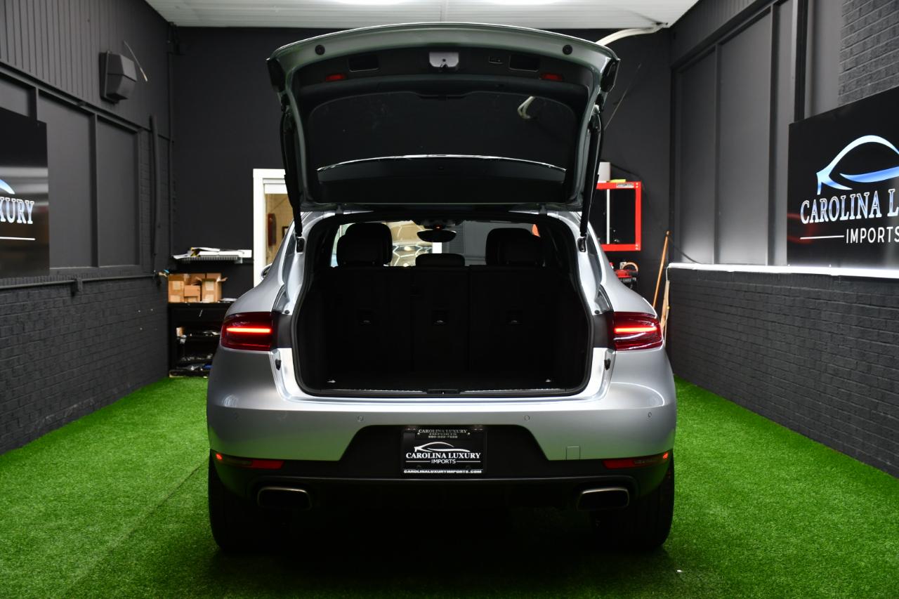 Porsche Macan  2018